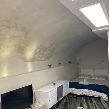 Souplex Cosy En Plein Coeur Du Vieil Appartement